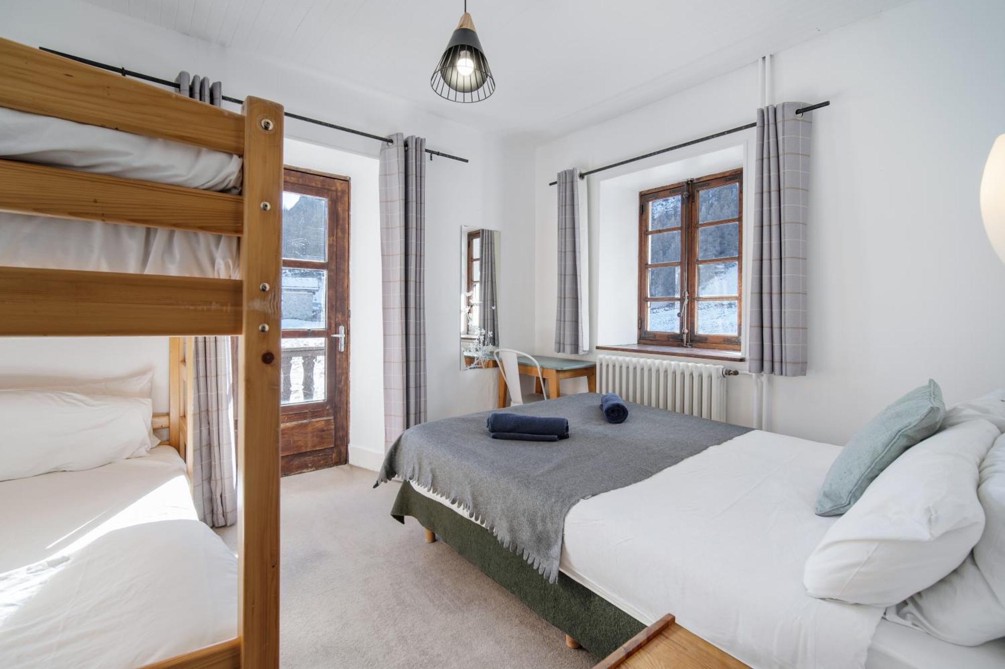 Chalet Auberge - Les Melezes ทีนเญอ ภายนอก รูปภาพ