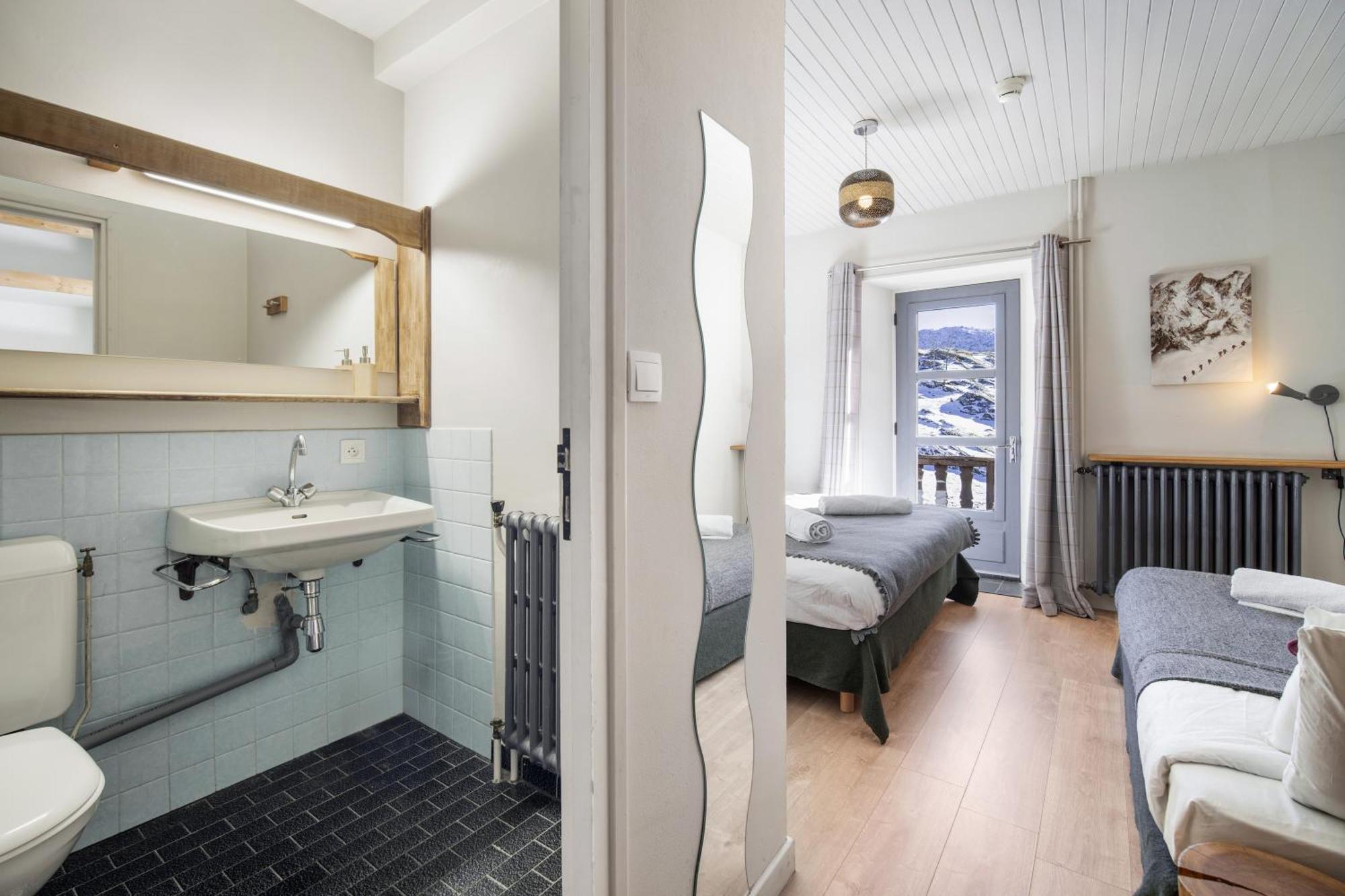 Chalet Auberge - Les Melezes ทีนเญอ ภายนอก รูปภาพ